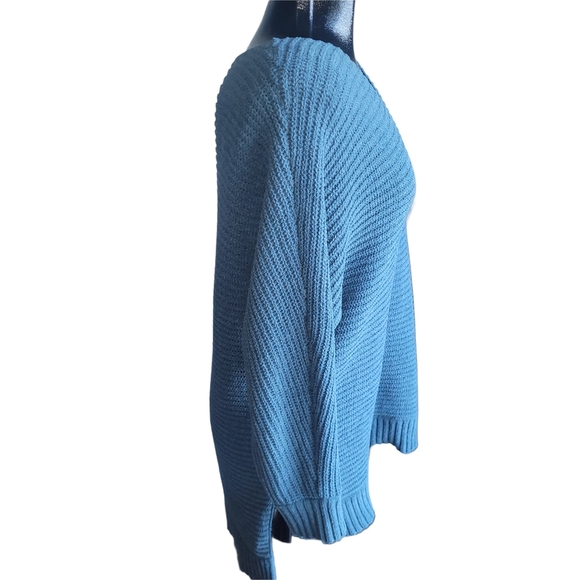 American Eagle Teal Knit V-Neck High-low Sweater XXS - Picture 3 of 6